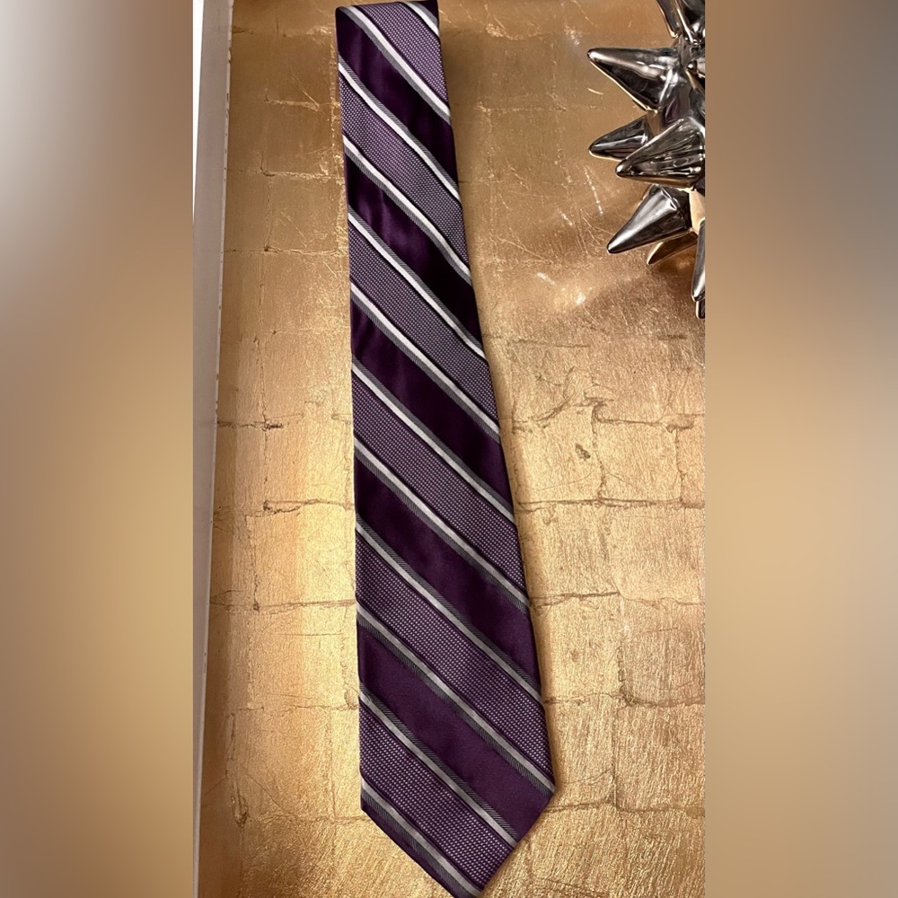 Michael Kors purple tie